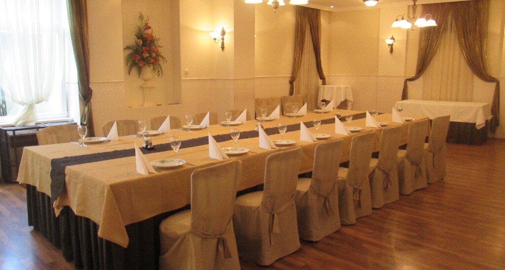 Calypso Restaurant (Calypso Tavern)