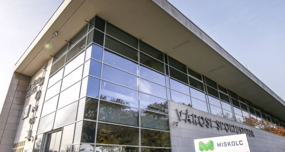 Kemeny Denes Swimming Pool